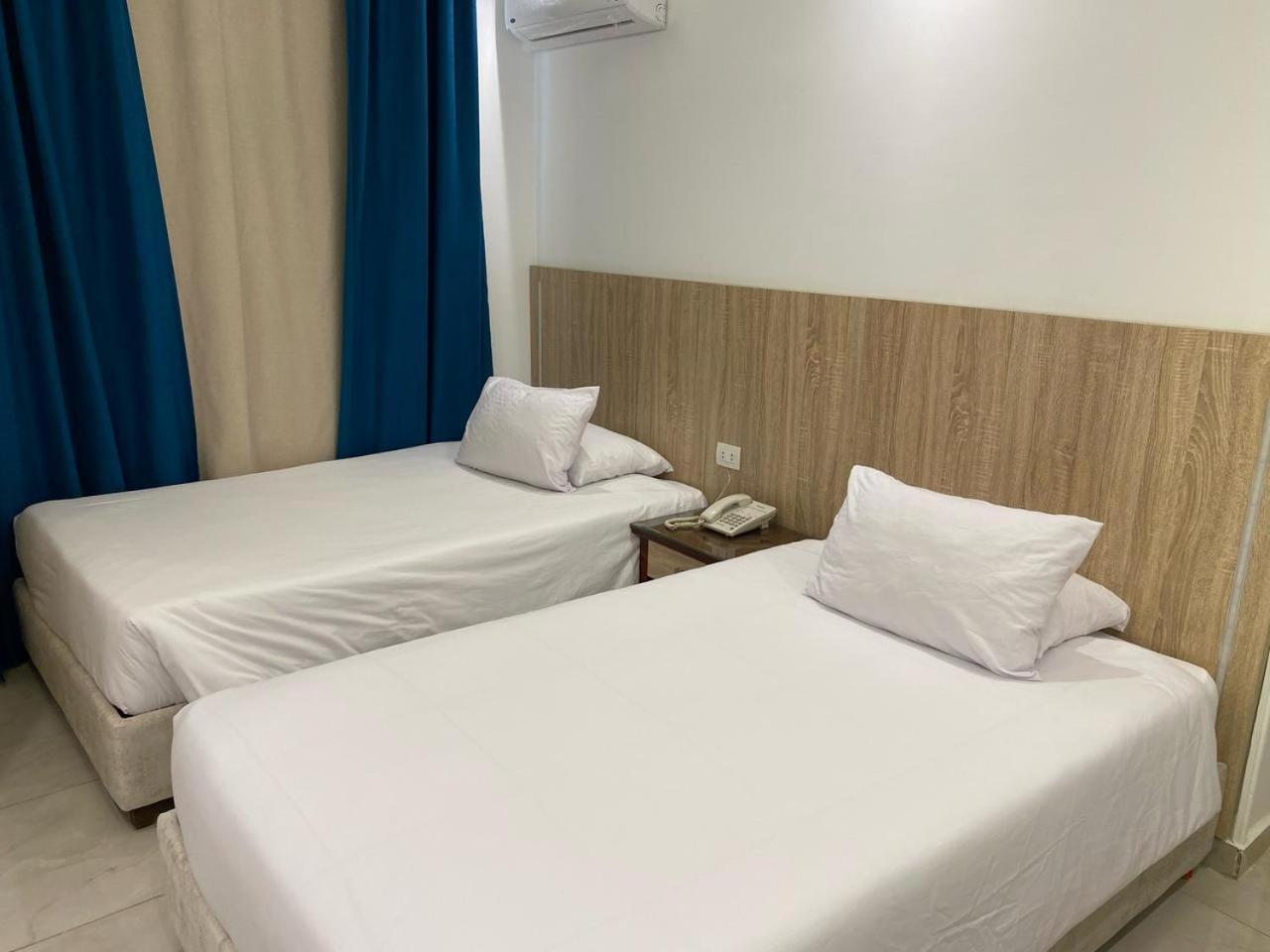 Golden Carven Hotel Kairó Kültér fotó