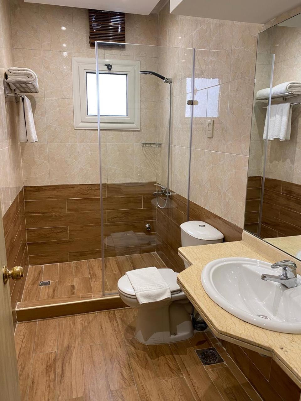 Golden Carven Hotel Kairó Kültér fotó